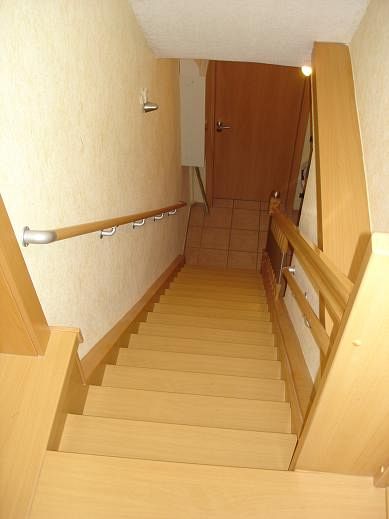 jowi_img_handlaeufe-stahl-mit-holzdekor-flexofit_anwendungsbeispiel_26