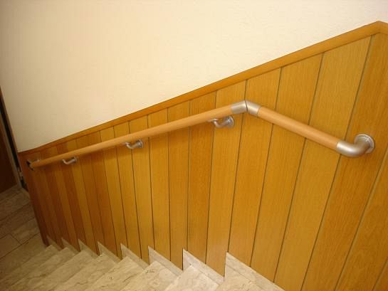 jowi_img_handlaeufe-stahl-mit-holzdekor-flexofit_anwendungsbeispiel_35